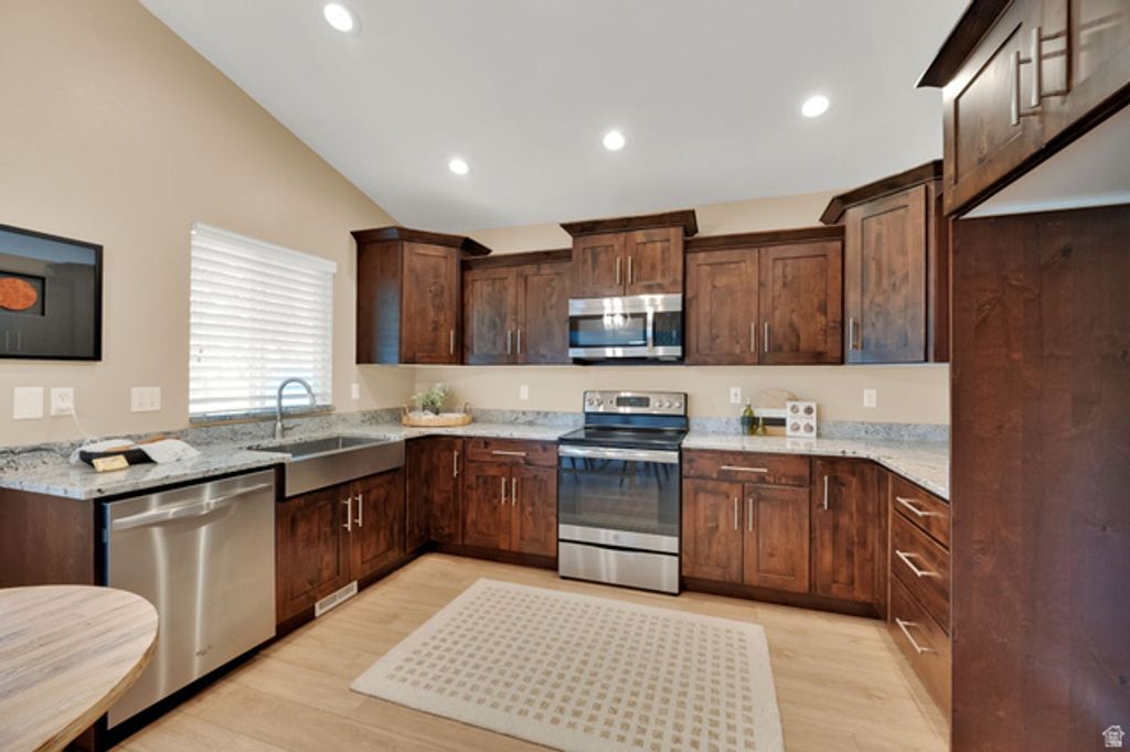 14296 S WAYFIELD DR, Draper, UT 84020 — photo 2