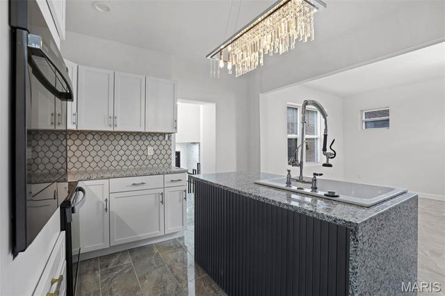 4935 Cote Brilliante Avenue, St Louis, MO 63113