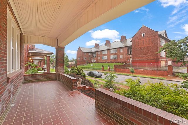 4935 Cote Brilliante Avenue, St Louis, MO 63113