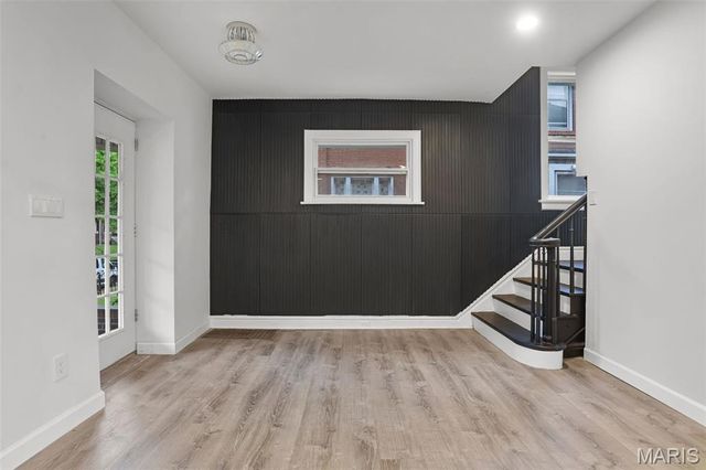 4935 Cote Brilliante Avenue, St Louis, MO 63113