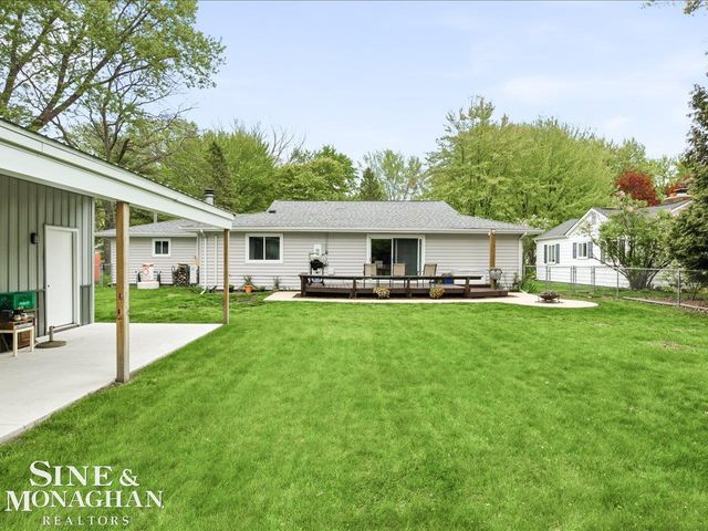 829 Townsend Cresent West Street, Algonac, MI 48001