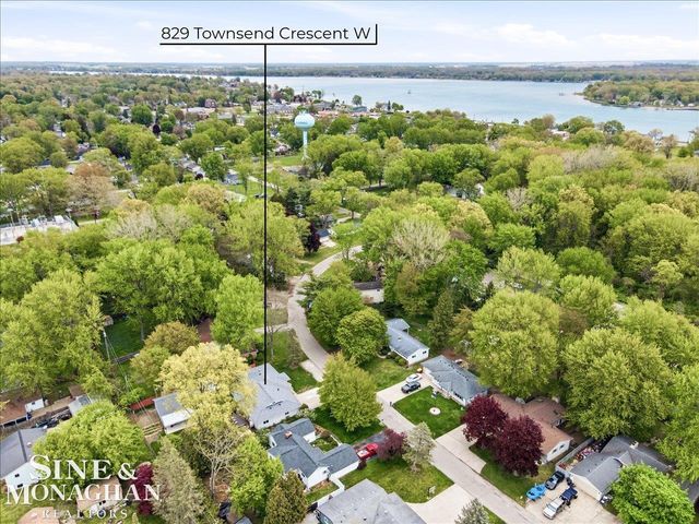 829 Townsend Cresent West Street, Algonac, MI 48001