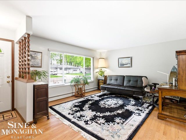 829 Townsend Cresent West Street, Algonac, MI 48001