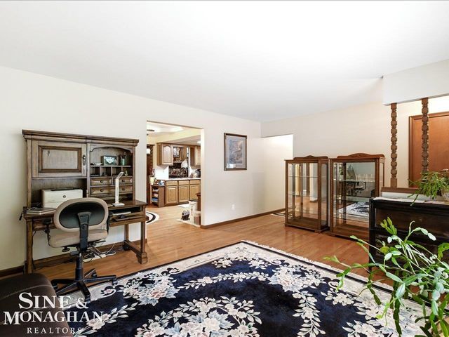 829 Townsend Cresent West Street, Algonac, MI 48001