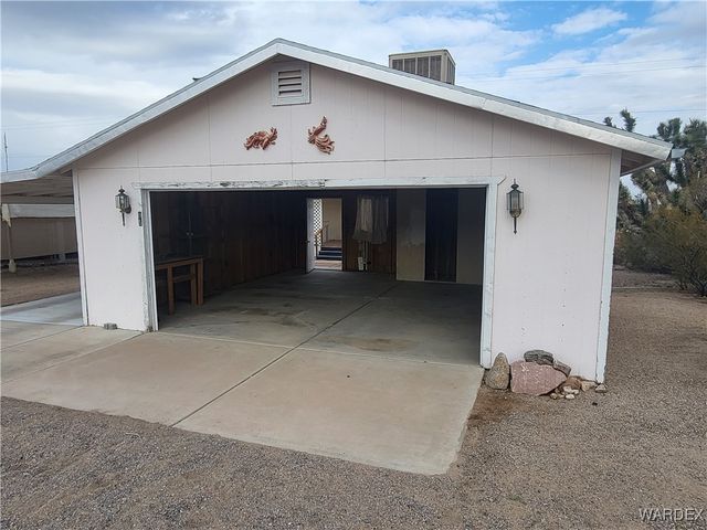 95 W Coral Isle Drive, Meadview, AZ 86444