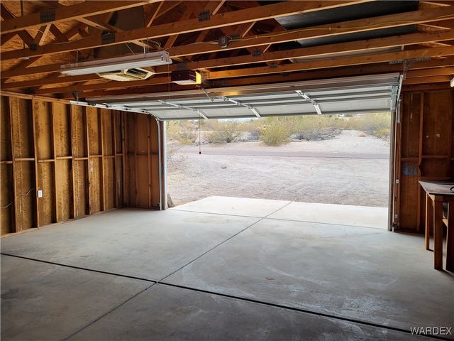 95 W Coral Isle Drive, Meadview, AZ 86444