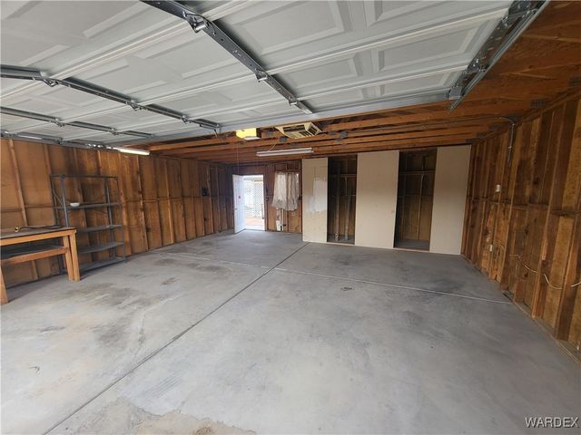 95 W Coral Isle Drive, Meadview, AZ 86444