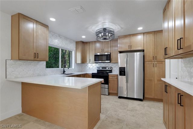 3371 8th AVE SE, Naples, FL 34117