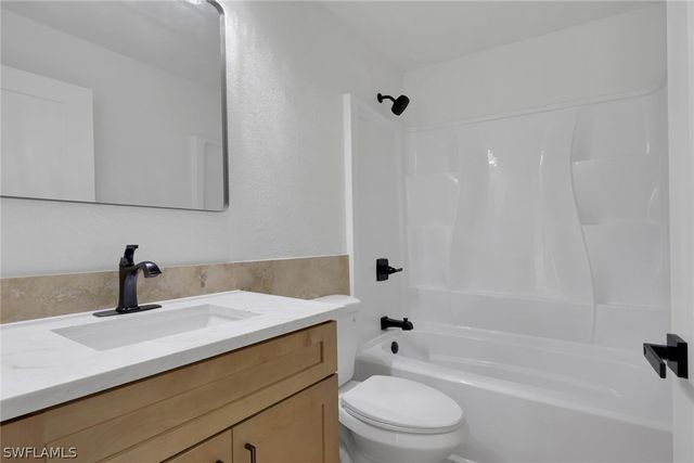 3371 8th AVE SE, Naples, FL 34117