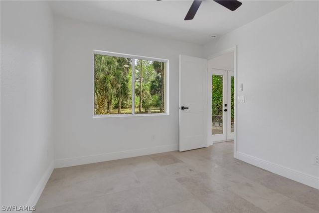 3371 8th AVE SE, Naples, FL 34117