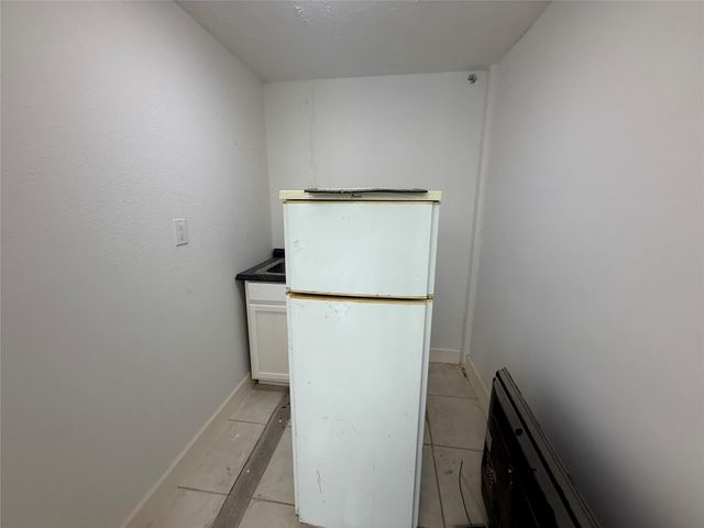 5914 Cullen Boulevard, Houston, TX 77021