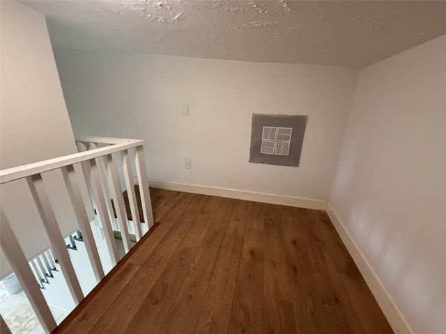 5914 Cullen Boulevard, Houston, TX 77021