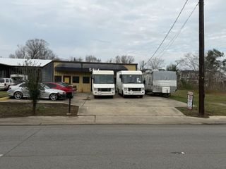 5914 Cullen Boulevard, Houston, TX 77021