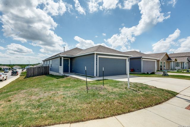 8938 SOLAR CV, San Antonio, TX 78252
