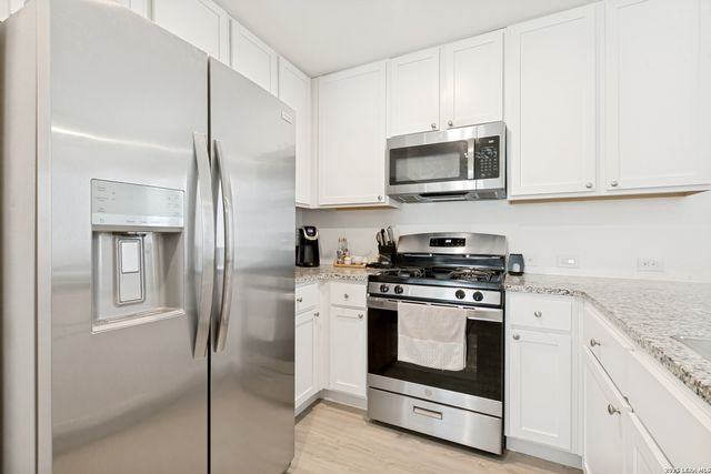 8938 SOLAR CV, San Antonio, TX 78252