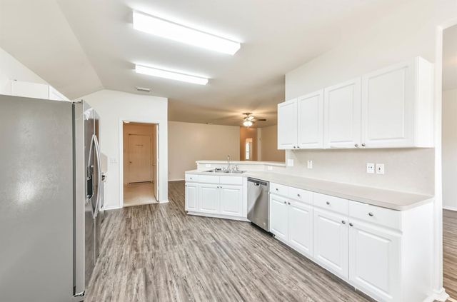 19822 River Breeze Drive, Tomball, TX 77375