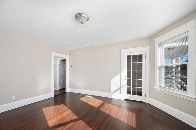 4 S Carpenter Street, East Providence, RI 02914