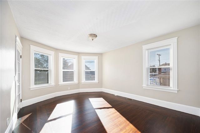 4 S Carpenter Street, East Providence, RI 02914