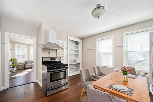 4 S Carpenter Street, East Providence, RI 02914