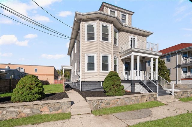 4 S Carpenter Street, East Providence, RI 02914
