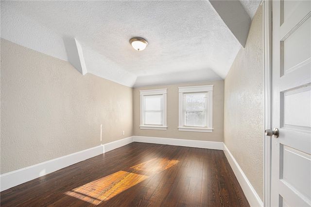 4 S Carpenter Street, East Providence, RI 02914