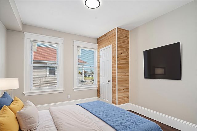 4 S Carpenter Street, East Providence, RI 02914