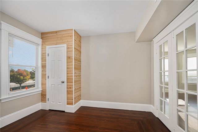 4 S Carpenter Street, East Providence, RI 02914