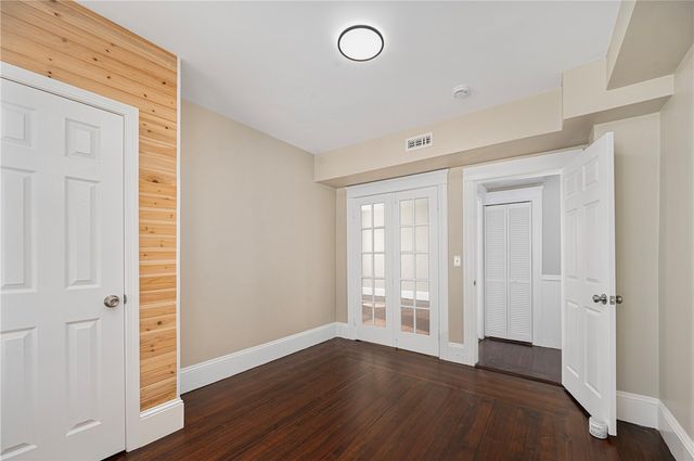 4 S Carpenter Street, East Providence, RI 02914