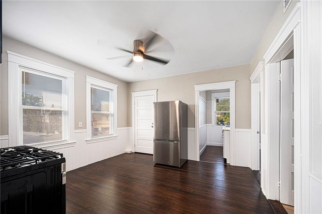 4 S Carpenter Street, East Providence, RI 02914