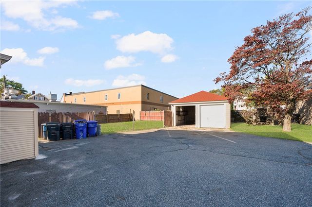 4 S Carpenter Street, East Providence, RI 02914