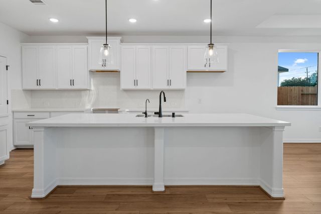 32015 Sweet Pea Meadows Drive, Hockley, TX 77447