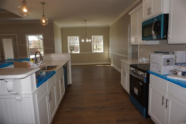 1217 Bent Tree Lane, Searcy, AR 72143