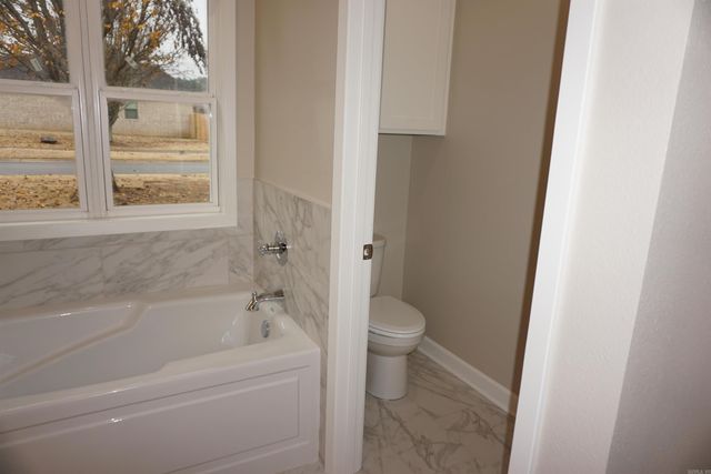 1217 Bent Tree Lane, Searcy, AR 72143