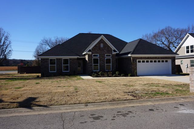 1217 Bent Tree Lane, Searcy, AR 72143