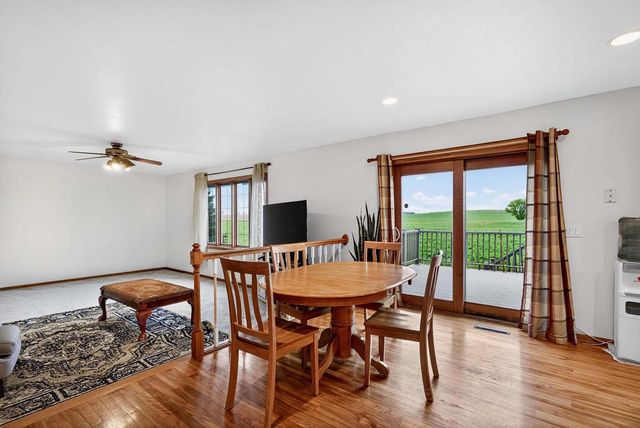 1001 PEBBLEBROOK COURTYARD, Waunakee, WI 53597