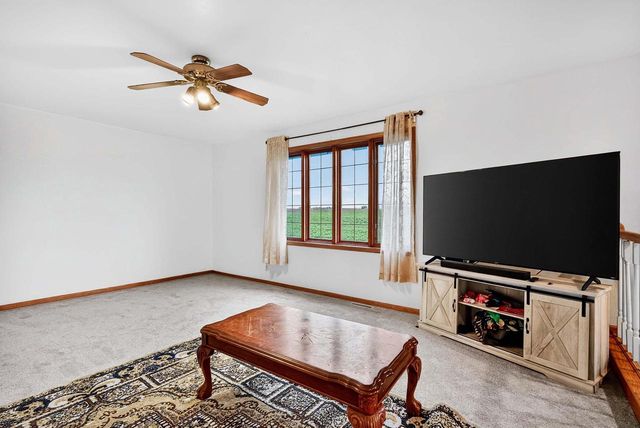 1001 PEBBLEBROOK COURTYARD, Waunakee, WI 53597