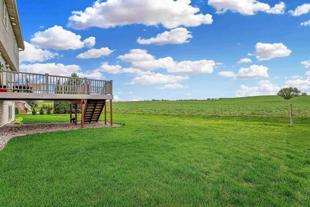 1001 PEBBLEBROOK COURTYARD, Waunakee, WI 53597