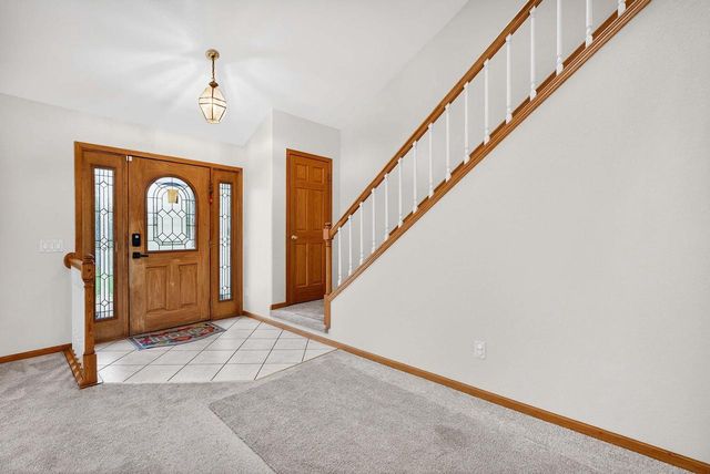 1001 PEBBLEBROOK COURTYARD, Waunakee, WI 53597