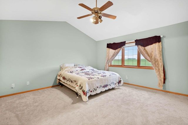 1001 PEBBLEBROOK COURTYARD, Waunakee, WI 53597