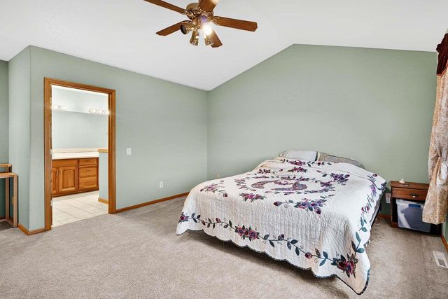 1001 PEBBLEBROOK COURTYARD, Waunakee, WI 53597