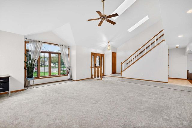 1001 PEBBLEBROOK COURTYARD, Waunakee, WI 53597