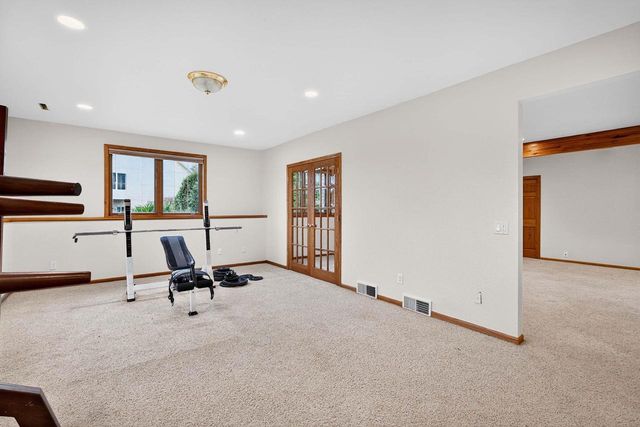 1001 PEBBLEBROOK COURTYARD, Waunakee, WI 53597