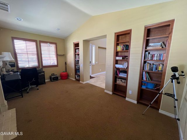 2812 Crocus Place, Palmdale, CA 93551