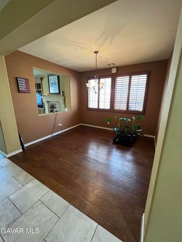 2812 Crocus Place, Palmdale, CA 93551