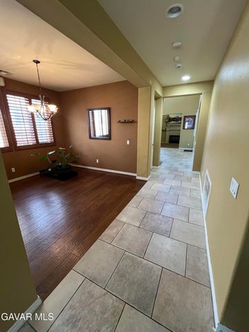 2812 Crocus Place, Palmdale, CA 93551