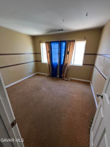 2812 Crocus Place, Palmdale, CA 93551