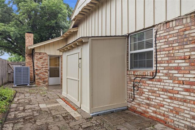 7704 NW 30th Street, Bethany, OK 73008