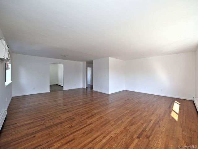 83 Grandview Avenue 2nd floor, Port Chester, NY 10573