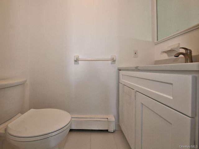 83 Grandview Avenue 2nd floor, Port Chester, NY 10573