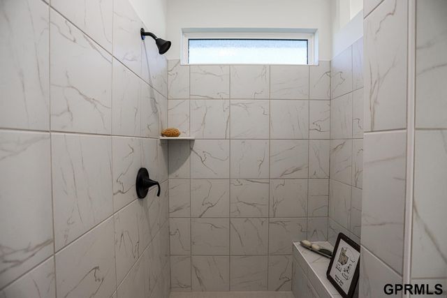 11363 N 170 Street, Bennington, NE 68007